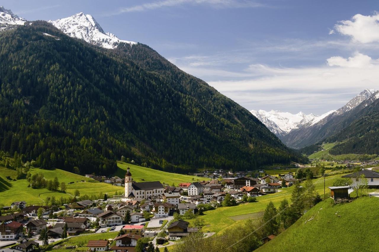 Pension Riese Neustift im Stubaital Bagian luar foto